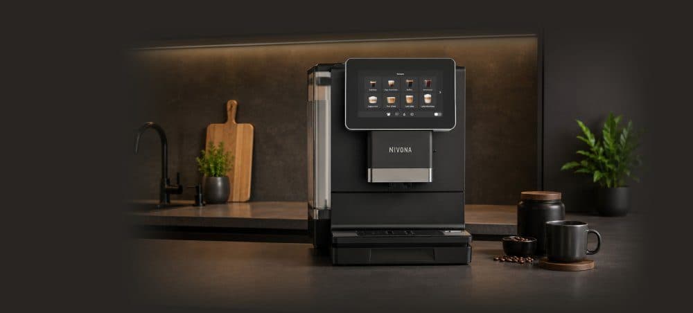 Automatický kávovar Nivona NIVO 9'000 v tmavej kuchyni